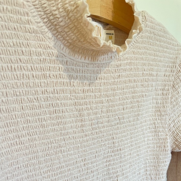 Nation LTD Emmy Smocked High Neck Mock Ruffle Sleeve Long Sleeve Top Sz M - Picture 6 of 6